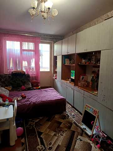 Андрія Первозванного вул. (Стахурського), 64