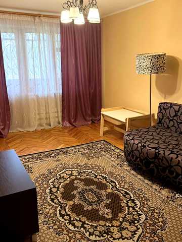 Гвардійців-Широнінців вул., 38а