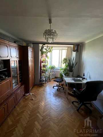 Дегтярівська вул., 43/5