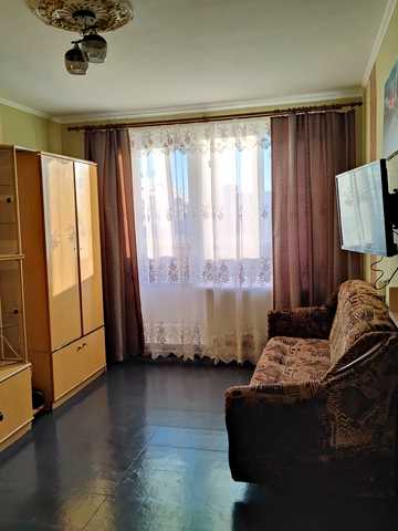 Нескорених вул. (Героїв Праці), 68