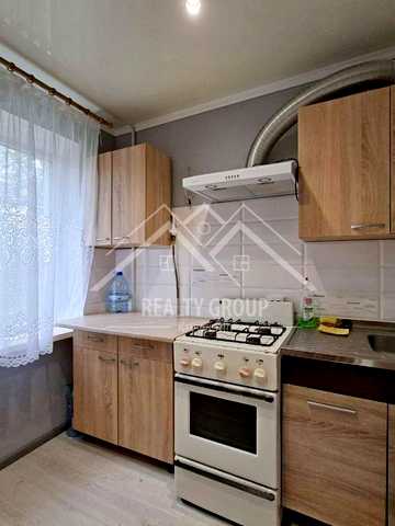 Соборності вул. (Косіора), 93