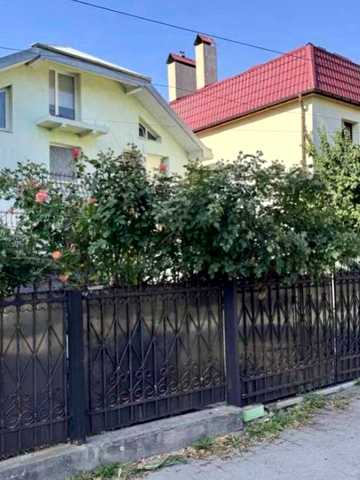 Шполянська вул., 11
