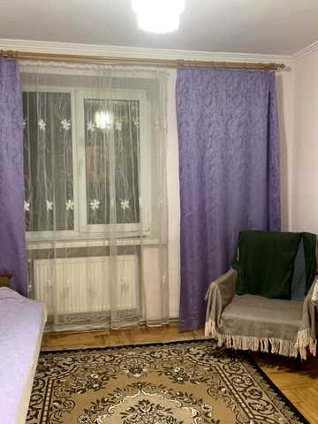 Малишка вул., 25