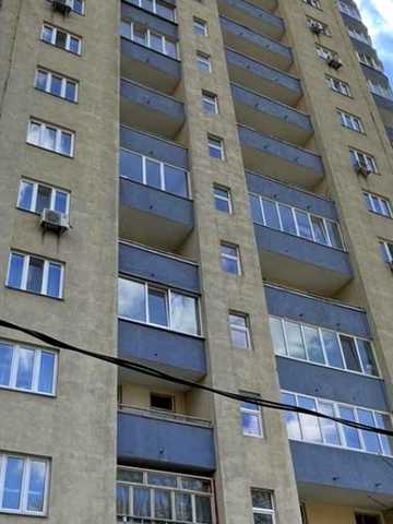 Ніжинська вул., 5
