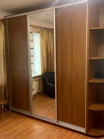 Леоніда Каденюка просп. (Юрія Гагаріна), 3-А