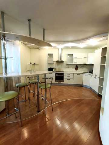 Петра Григоренка просп., 28