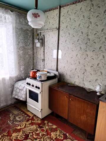 Героїв просп., 45