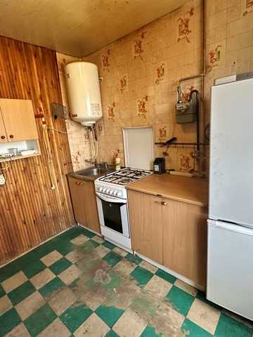 Євпаторійська вул., 100к1