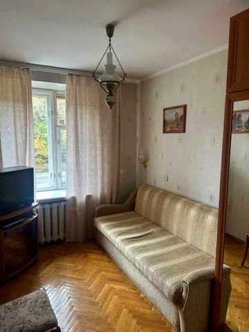 Вінстона Черчилля вул. (Червоноткацька), 29