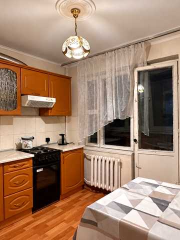 Патріарха Мстислава Скрипника вул. (Миколи Островського), 7