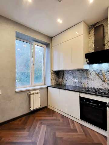 Архітектора Артинова вул., 38