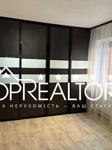 Андрія Ощепкова вул., 3