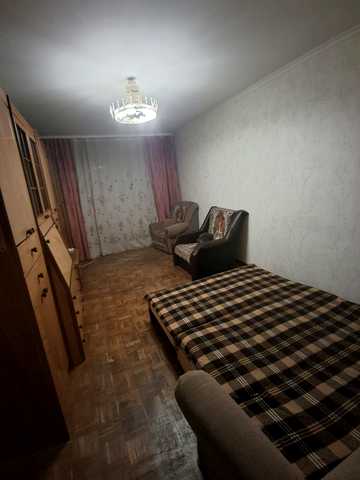 Кіото вул., 13
