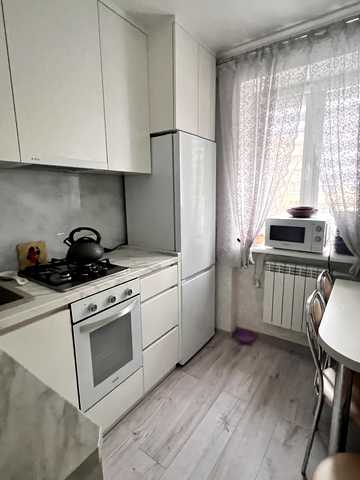 Леся Курбаса просп., 9-В