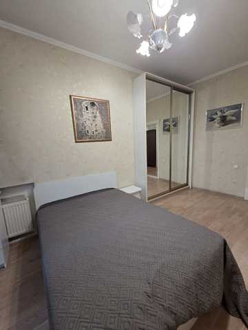 Леонтовича вул. (Бєлінського), 10