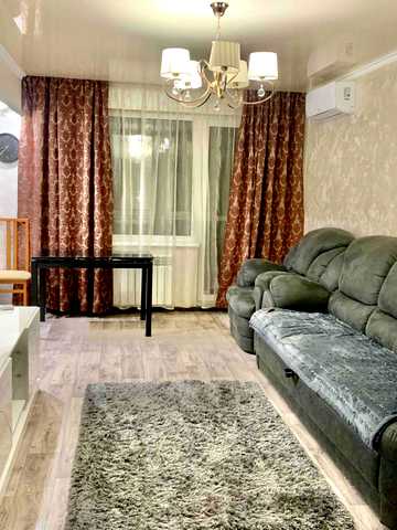 Вахи Арсанова вул. (Рокоссовського), 8