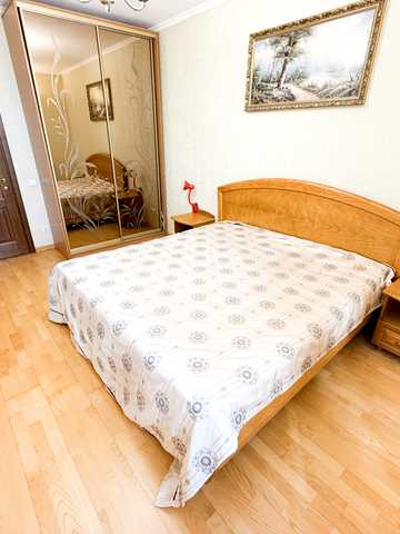 Рея Бредбері вул., 6