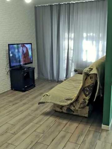 Робоча вул., 81