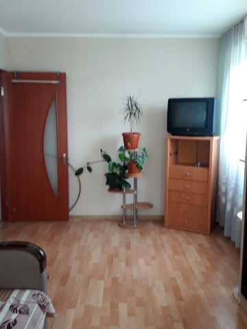 Ушинського вул., 18