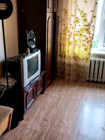 Любомира Гузара просп. (Космонавта Комарова), 17