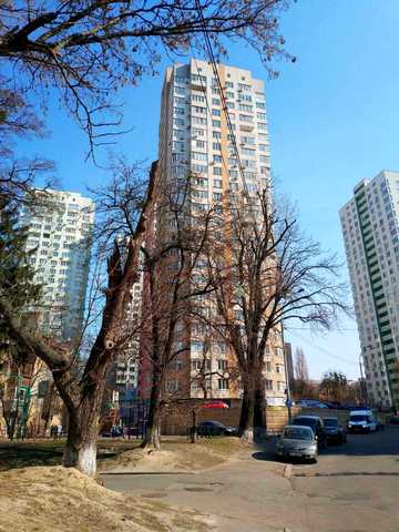 Велика Китаївська вул., 59