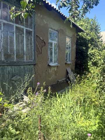 Польова, 48
