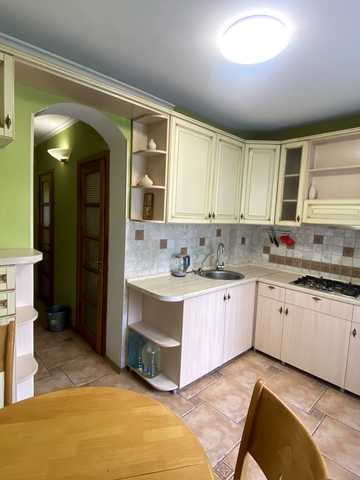 Миколи Бажана просп., 9-З