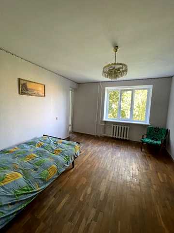 Зарічанська вул., 12а
