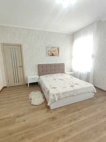 Сонячна вул., 4