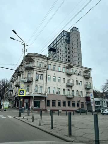 Дмитра Яворницького просп. (Карла Маркса), 72-А