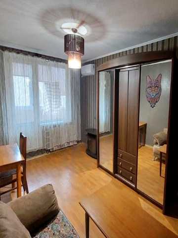 Перемоги просп., 64