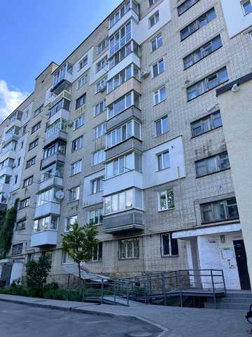 Політехнічна вул. (Воїнів-Інтернаціоналістів), 10