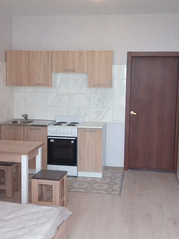 Кадетський Гай вул., 10