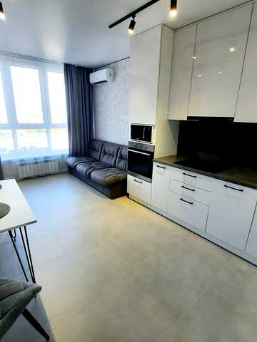 Набережно-Рибальська вул., 27