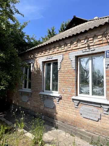 Волноваська вул. (Саратовська), 9