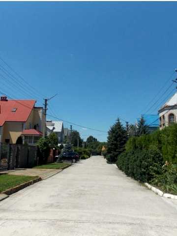 Зоряна вул.