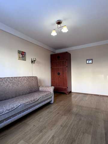 Ореста Левицького вул. (Академіка Курчатова), 22