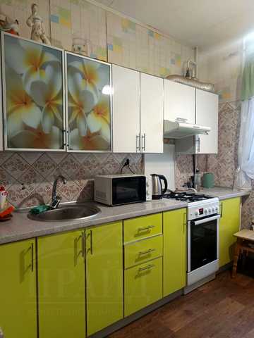Заливна вул., 13