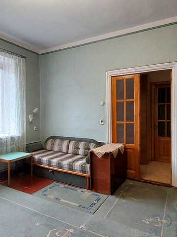 Соборний просп. (Леніна), 216