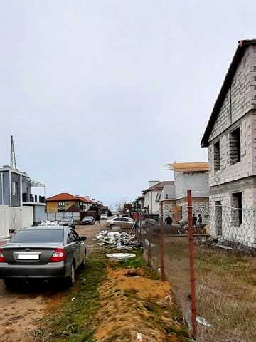 Паркова, 15