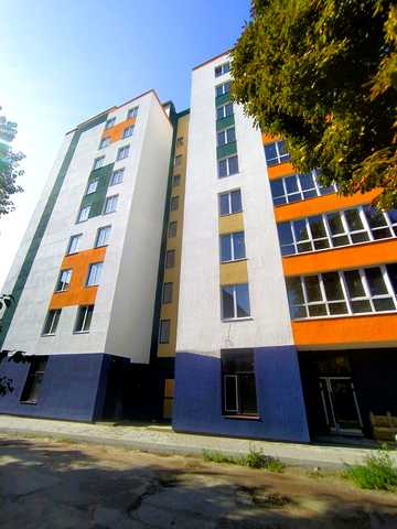 Сергія Амброса вул., (Будинок)
