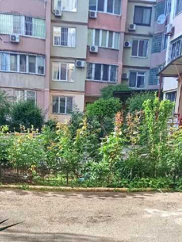 Тополина вул., 20