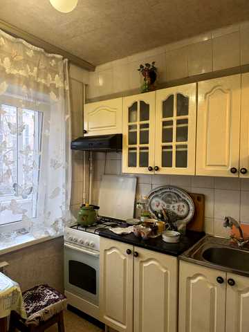 Пантелеймона Куліша пл., 9