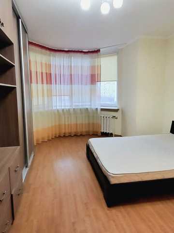 Петра Григоренка просп., 28