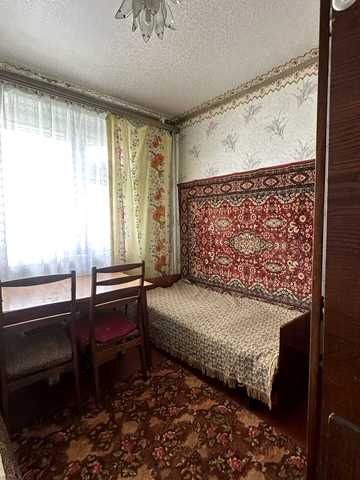 Луї Пастера вул., 322