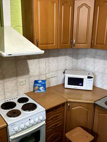 Урлівська вул., 16