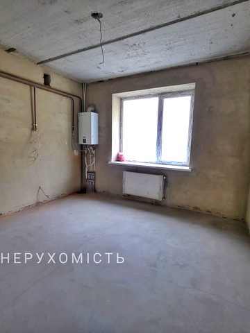Харківська вул., 3/2