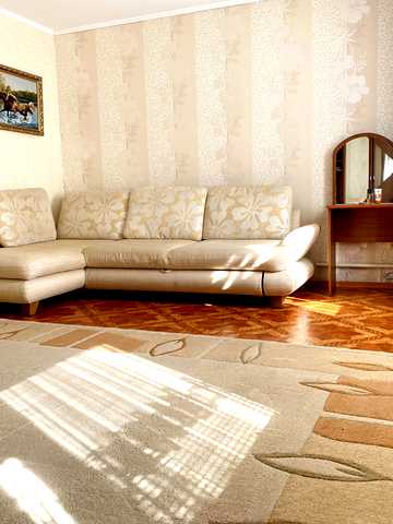 Чехова, 5