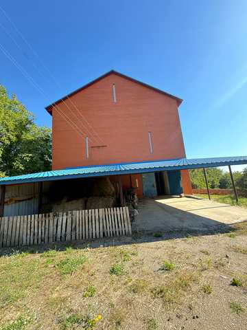 Вишнева вул. (Суворова), 15