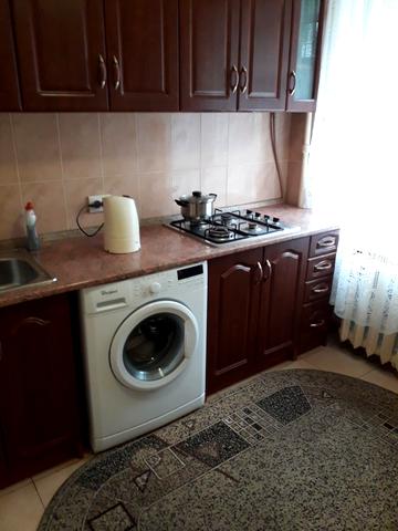 Волинська вул., 6